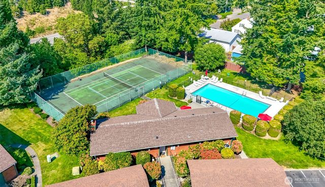 7308 N Skyview Lane #I-304, Tacoma, WA 98406