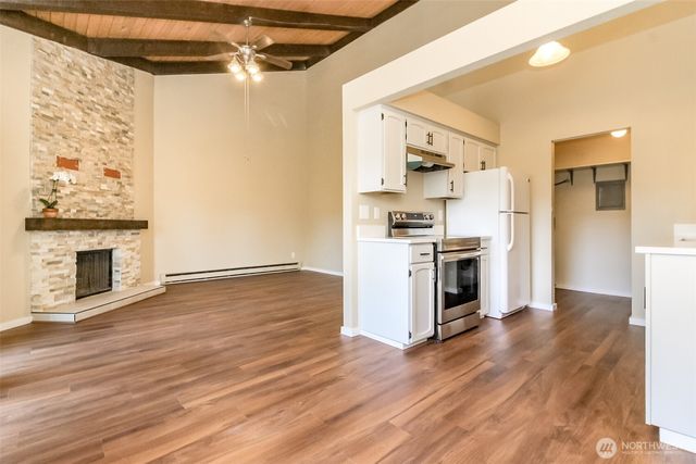 7308 N Skyview Lane #I-304, Tacoma, WA 98406