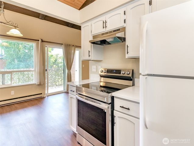 7308 N Skyview Lane #I-304, Tacoma, WA 98406