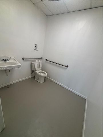 6741 SW 8th Street 6747, Miami, FL 33144
