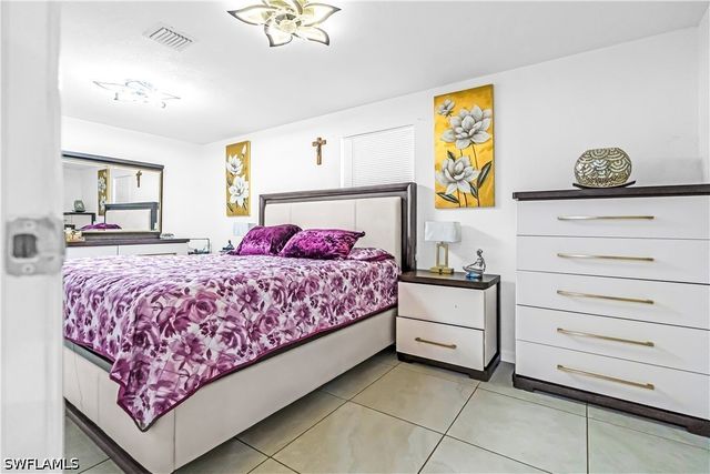 2030 Flamingo DR, North Fort Myers, FL 33917