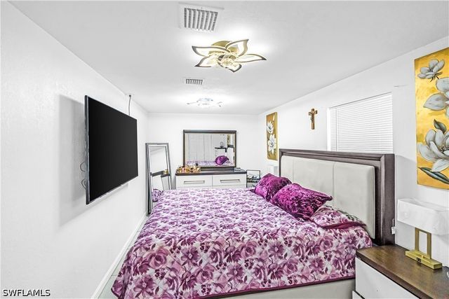 2030 Flamingo DR, North Fort Myers, FL 33917