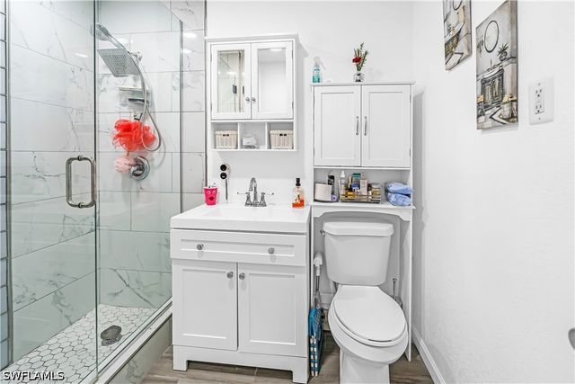 2030 Flamingo DR, North Fort Myers, FL 33917