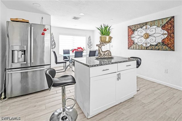 2030 Flamingo DR, North Fort Myers, FL 33917