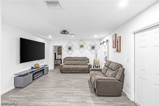 2030 Flamingo DR, North Fort Myers, FL 33917