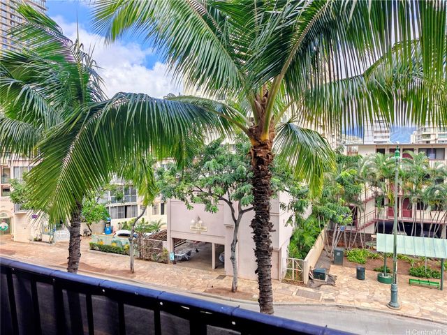 2425 Kuhio Avenue 405, Honolulu, HI 96815