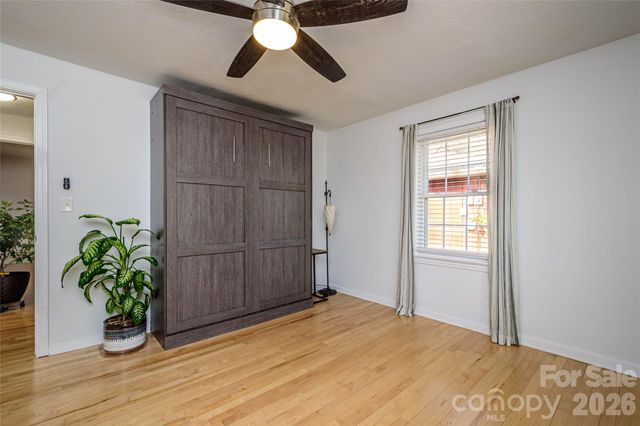 116 Thornbird Avenue, Hendersonville, NC 28792