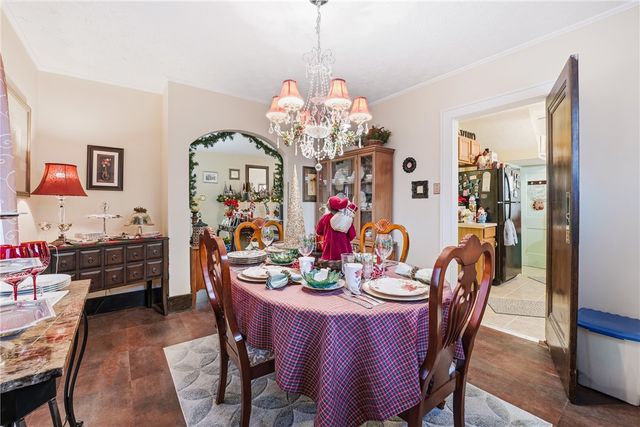 1279 Griswold St, Sharon, PA 16146