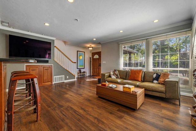 386 Utica Lane, San Jose, CA 95123