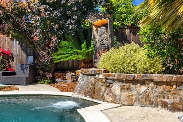 386 Utica Lane, San Jose, CA 95123