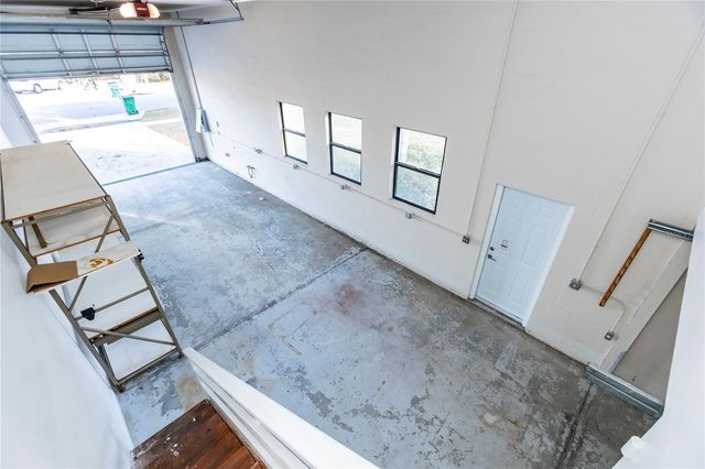 6112 SILVER OAKS DRIVE, Zephyrhills, FL 33542