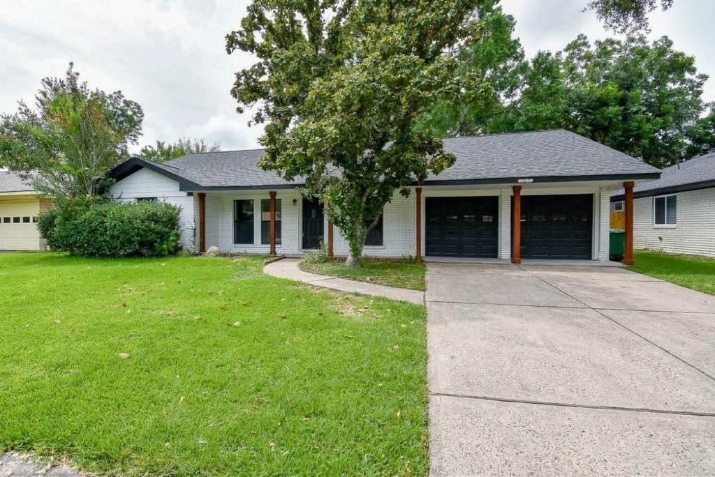 5019 Stillbrooke Drive, Houston, TX 77035