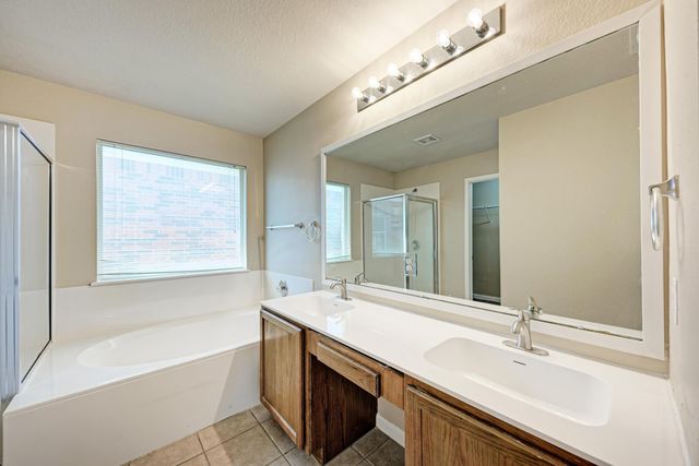 18613 White Water CV, Pflugerville, TX 78660