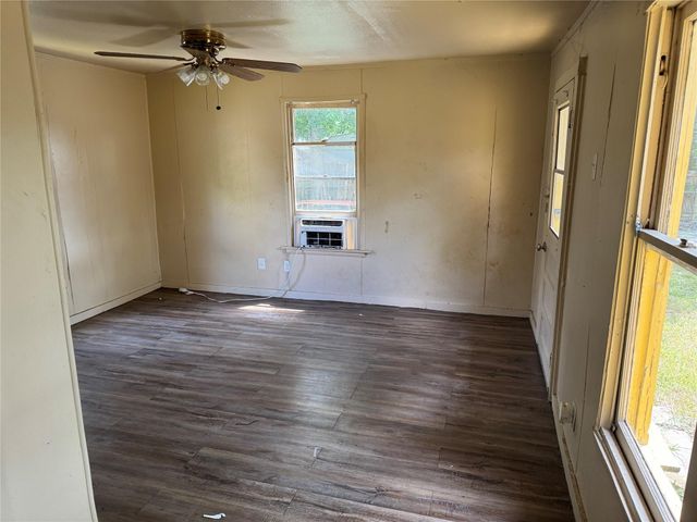 606 E 42nd Street, Houston, TX 77022