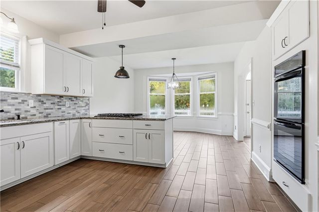 1102 Timber Glen Court SW, Lilburn, GA 30047