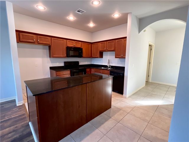 3236 Montrail Place, Fayetteville, AR 72704