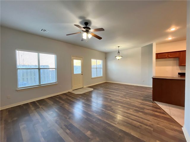 3236 Montrail Place, Fayetteville, AR 72704