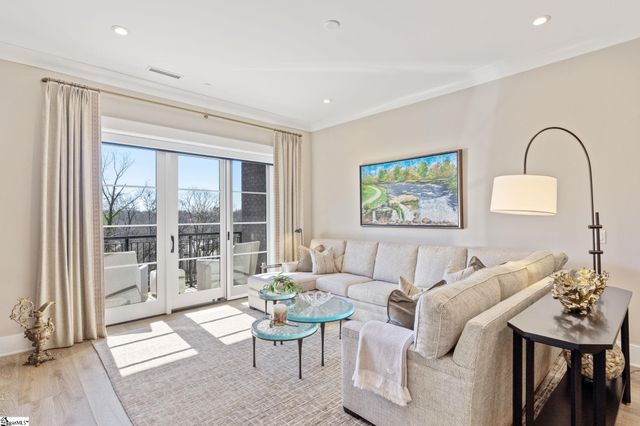 95 Dr. David C Francis Street Unit 206, Greenville, SC 29601