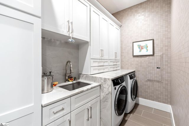 95 Dr. David C Francis Street Unit 206, Greenville, SC 29601