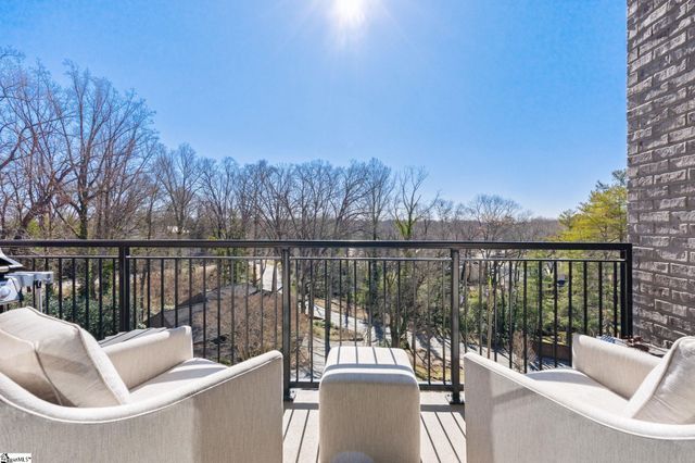 95 Dr. David C Francis Street Unit 206, Greenville, SC 29601