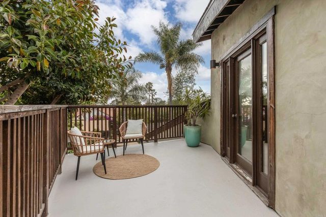 627 Ezee Street, Encinitas, CA 92024