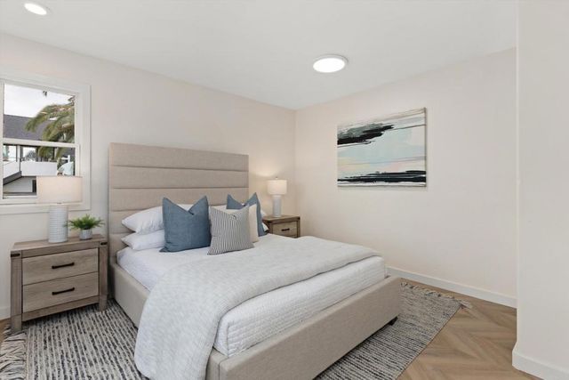 627 Ezee Street, Encinitas, CA 92024