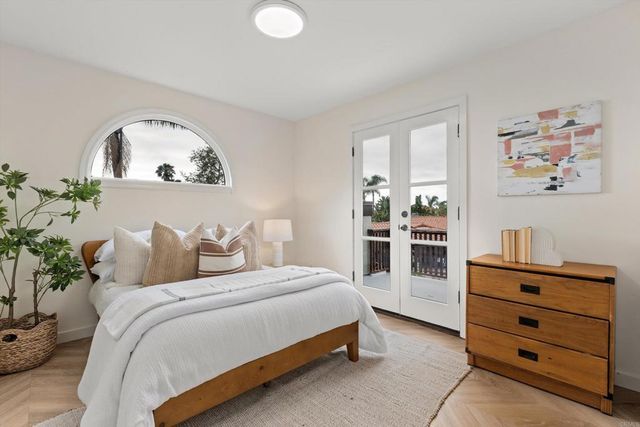 627 Ezee Street, Encinitas, CA 92024