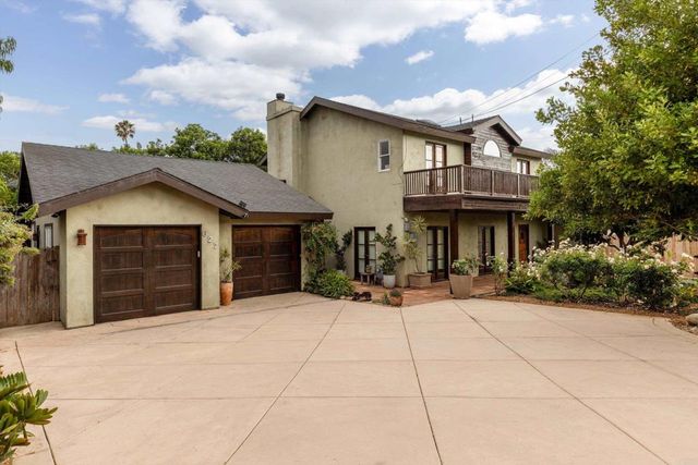627 Ezee Street, Encinitas, CA 92024