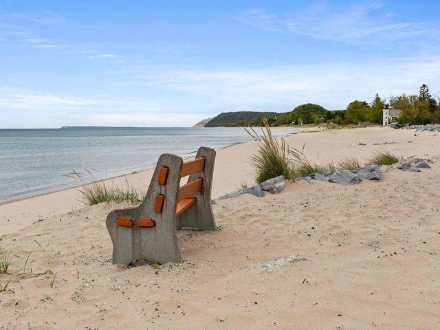 00 W Wilce Street, Empire, MI 49630