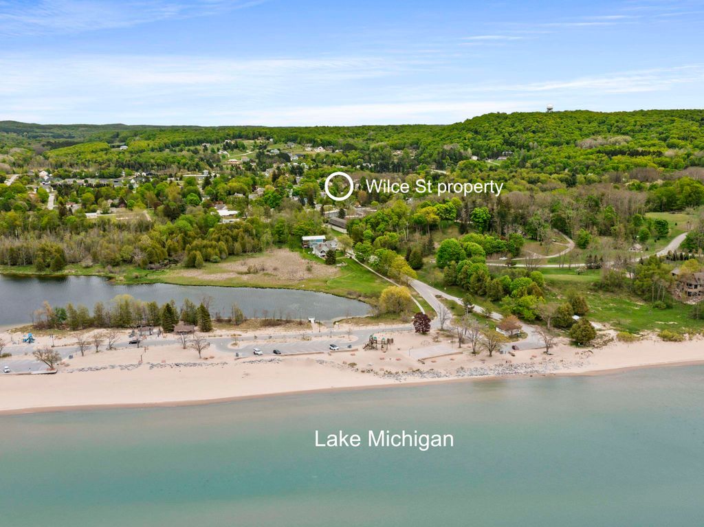 00 W Wilce Street, Empire, MI 49630