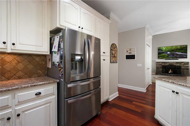 114 Towne Lake Drive NE, Calhoun, GA 30701