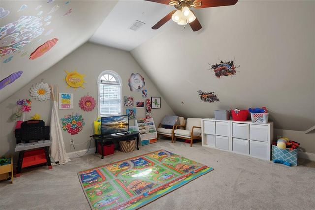 114 Towne Lake Drive NE, Calhoun, GA 30701