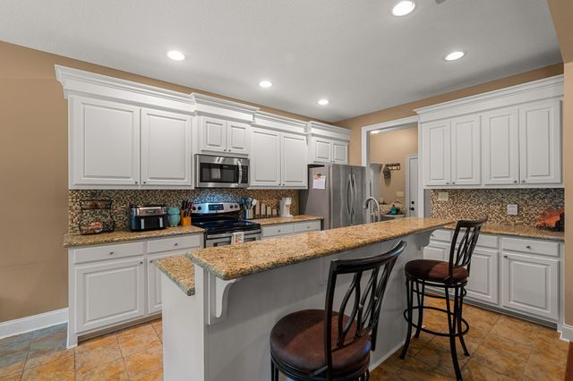 82 Sunline Dr., Petal, MS 39465