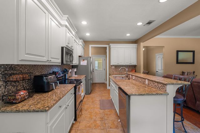 82 Sunline Dr., Petal, MS 39465
