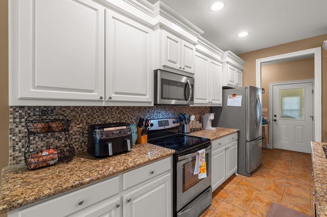 82 Sunline Dr., Petal, MS 39465