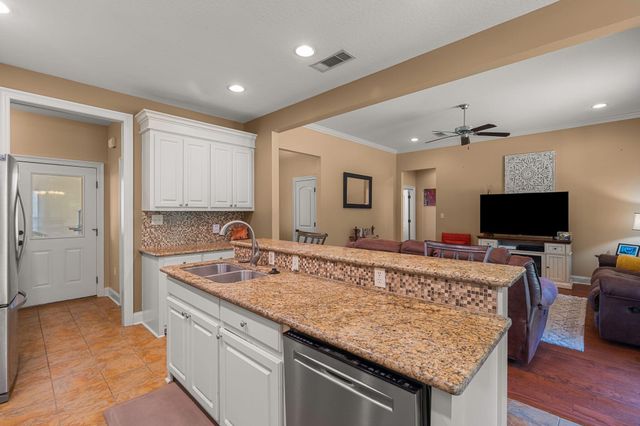 82 Sunline Dr., Petal, MS 39465