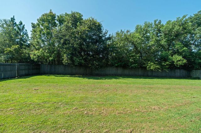 82 Sunline Dr., Petal, MS 39465