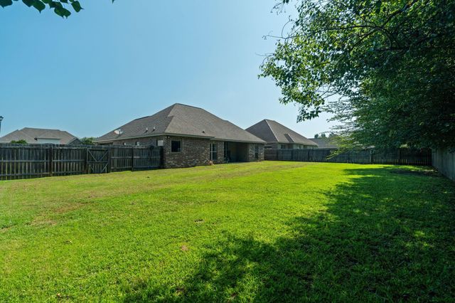 82 Sunline Dr., Petal, MS 39465