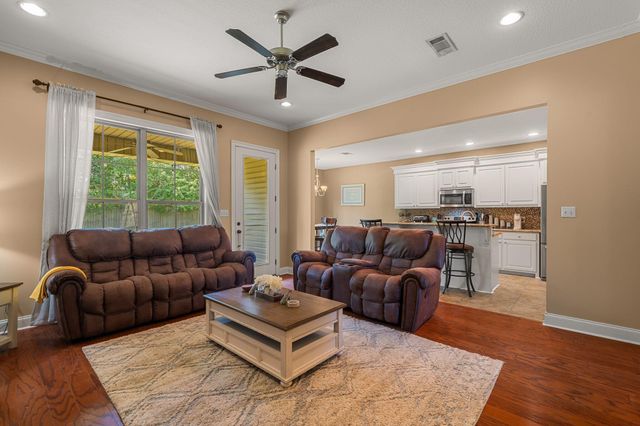 82 Sunline Dr., Petal, MS 39465