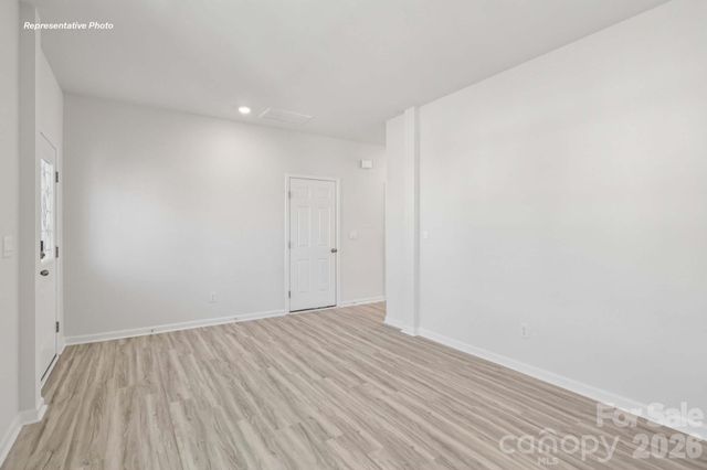 552 Dazzle Loop, Newton, NC 28658