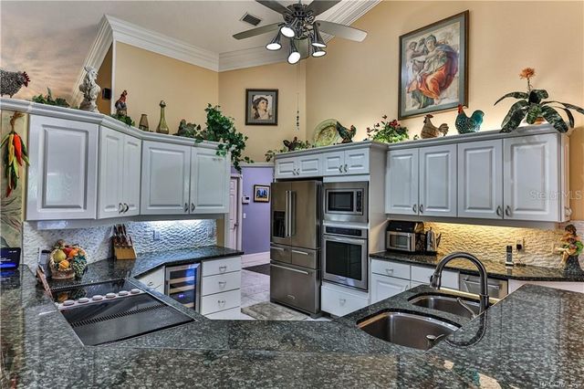 5215 N HONEYCREEK TERRACE, Crystal River, FL 34428