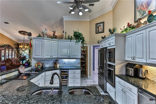 5215 N HONEYCREEK TERRACE, Crystal River, FL 34428
