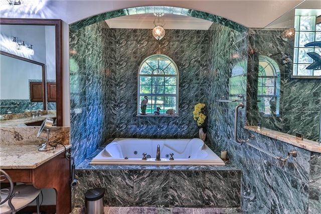 5215 N HONEYCREEK TERRACE, Crystal River, FL 34428