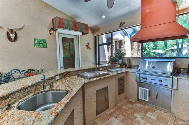 5215 N HONEYCREEK TERRACE, Crystal River, FL 34428
