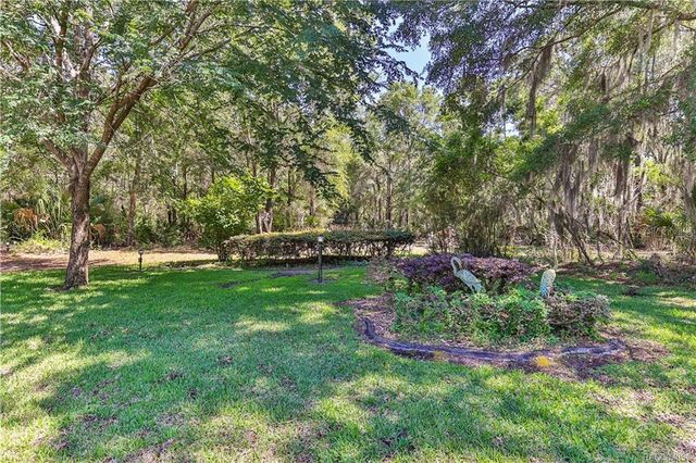 5215 N HONEYCREEK TERRACE, Crystal River, FL 34428