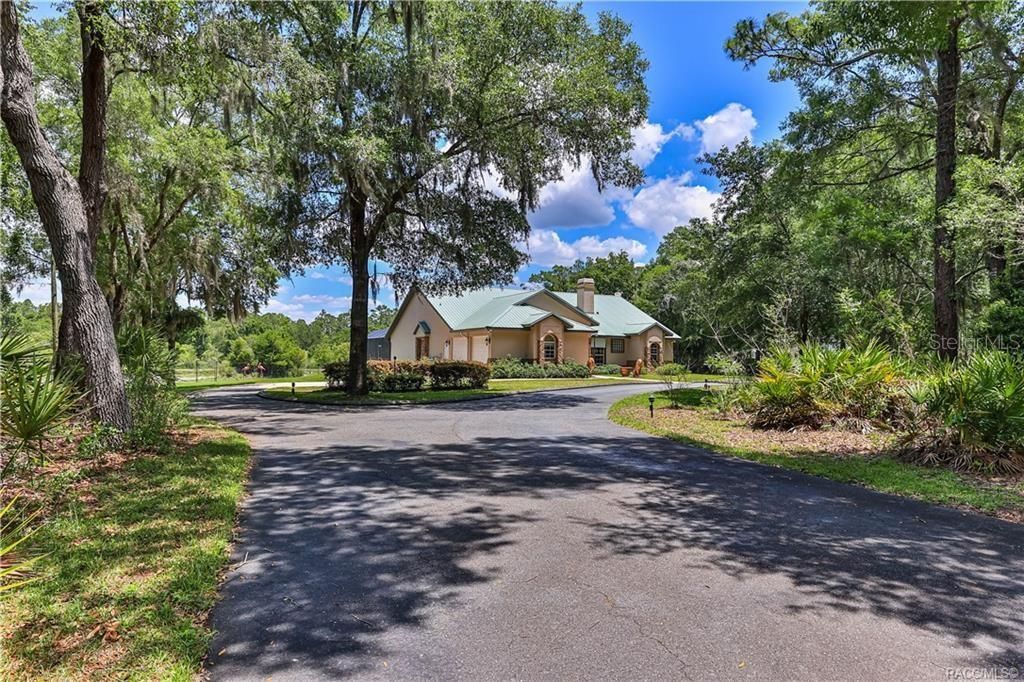5215 N HONEYCREEK TERRACE, Crystal River, FL 34428