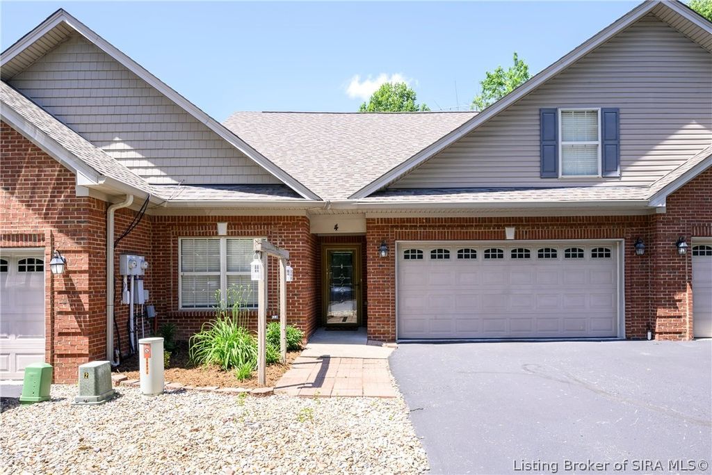 620 W Utica Street 4, Sellersburg, IN 47172