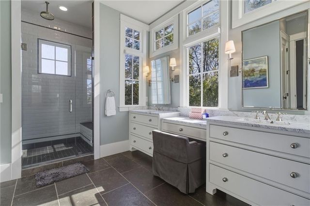 82 Wood Place, Roswell, GA 30075