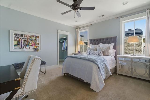 82 Wood Place, Roswell, GA 30075