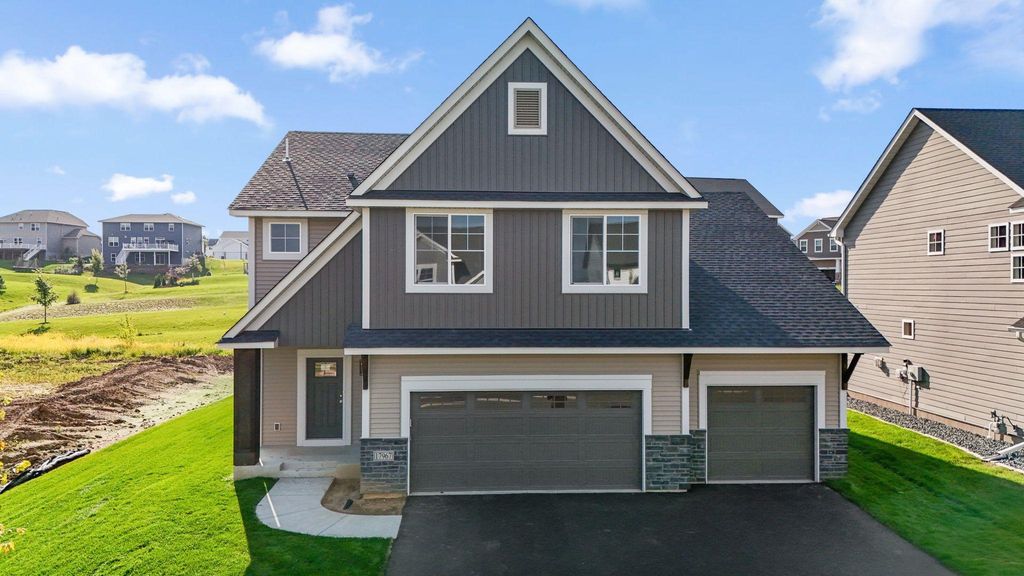 17967 Hawksbill Drive, Lakeville, MN 55044